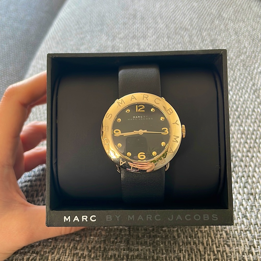 Marc by Marc Jacobs Watch MBM1154